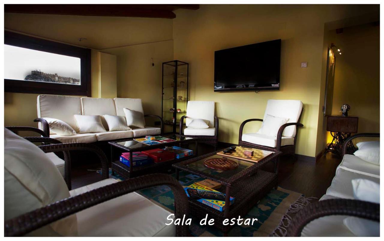 La Casa De Lucas Guest House Clavijo Ngoại thất bức ảnh